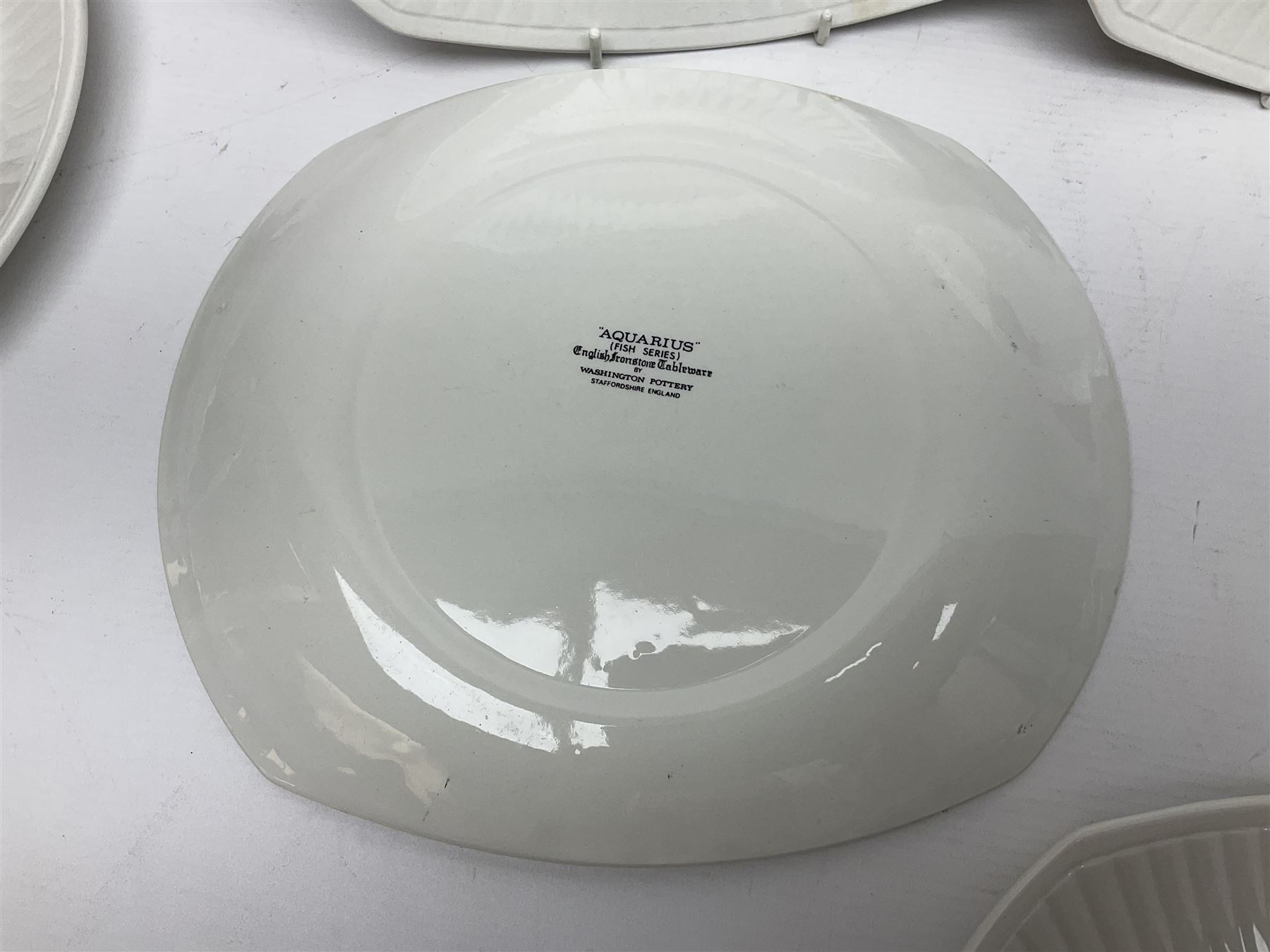 Set of Six Washington pottery fish series plates, titled Aquarius, together with two Ironstone pottery Beefeater plates, L28cm, H24cm