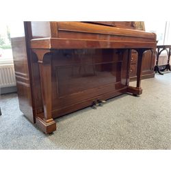 Bluthner of Leipzig - Early 20th century overstrung upright piano, serial number 79496 (1910), in a mahogany case with three front case panels and folding music desk, with 85 keys (seven octaves) underdamper action, original hammers, stringing, tuning pins, dampers and felts, with sostenuto and sustain pedals. Julius Bluthner was considered to be one of the the best makers of German upright pianos in the early 20th century both for tone quality and build. 

This item has been registered for sale under Section 10 of the APHA Ivory Act.