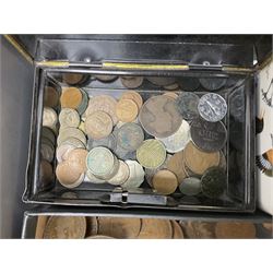 Great British and World coins and banknotes, including pre-decimal coinage, Britain's first decimal coins sets in blue folders, silver one yen coin converted into a brooch, commemorative crowns etc