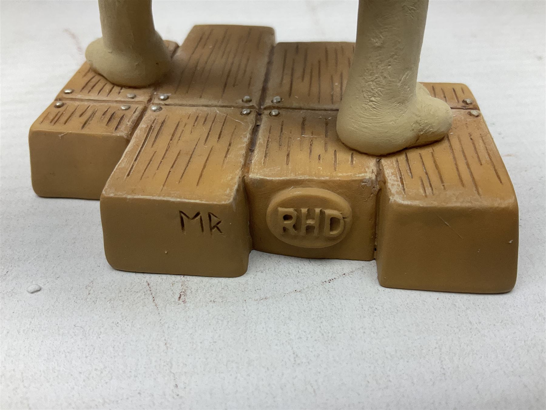 Wallace & Gromit - Limited edition Robert Harrop figure, Gromit & The Bomb - A Matter Of Loaf & Death, WGYP01, with original box