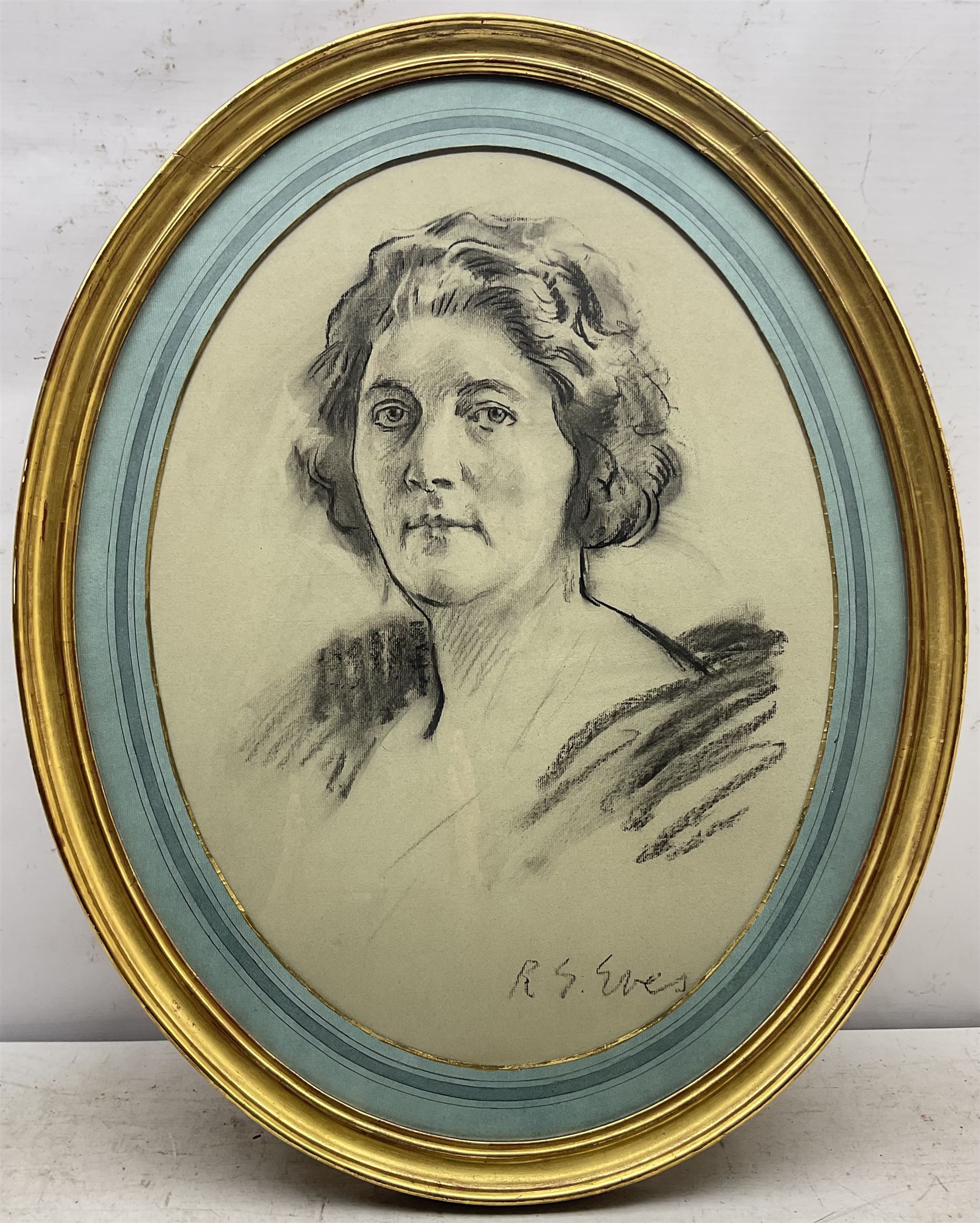 Reginald Grenville Eves RA (British 1876-1941): Portrait of Dame Alice Ellen Terry (1847-1928), oval charcoal signed 55cm x 41cm