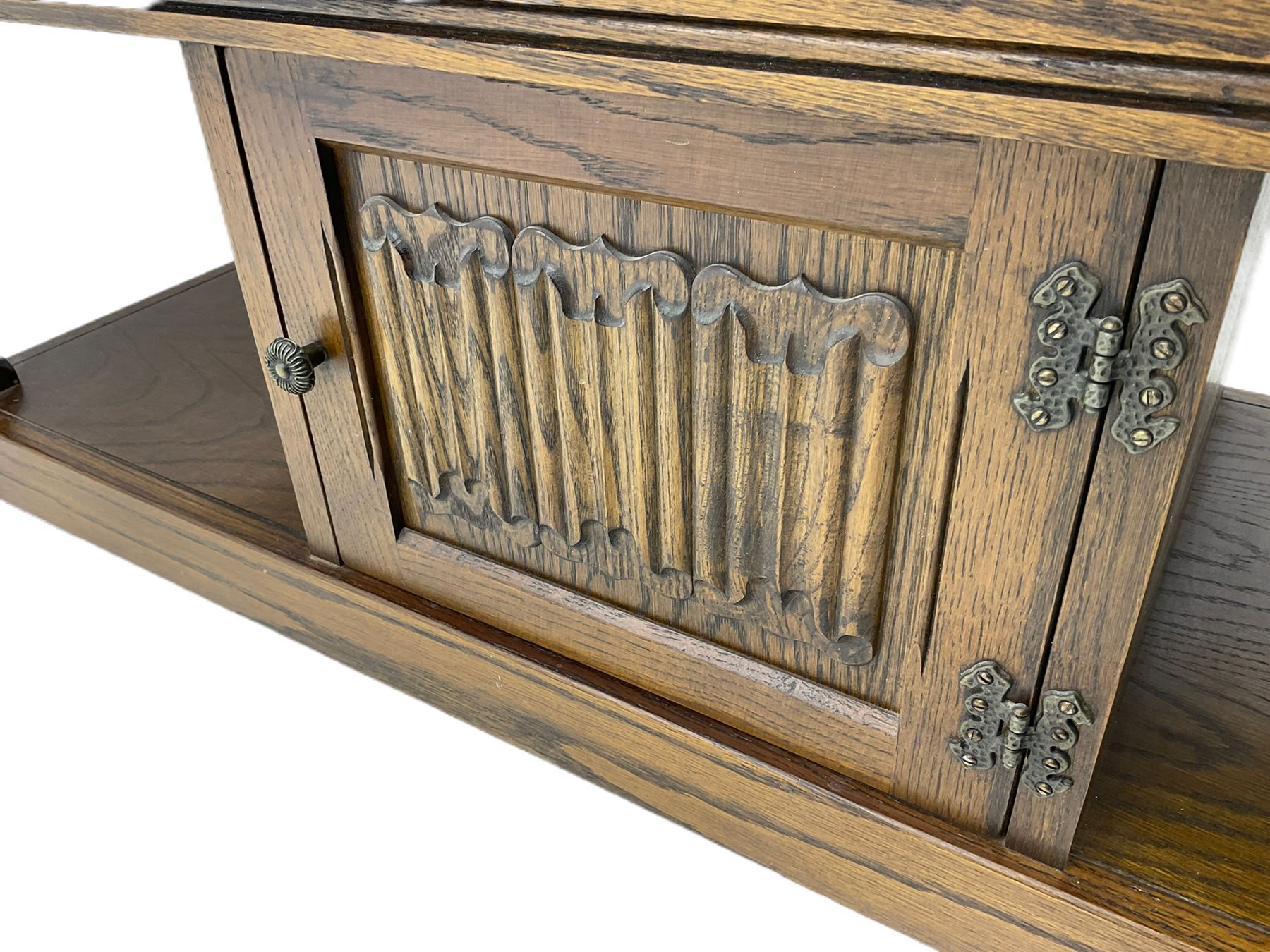 Old Charm rectangular oak coffee table