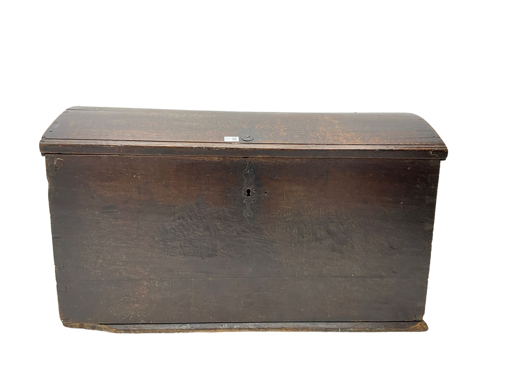 18th century oak blanket chest, hinged dome lid concealing fitted candle box 