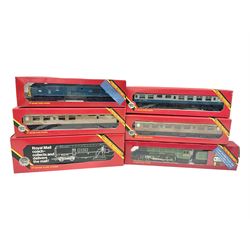 Hornby '00' gauge - Class 3 4-6-2 locomotive 'Flying Scotsman' No.4472; Class 37 Diesel (English Electric Type 3) Co-Co locomotive No.D6830; R401 Operating Mail Coach Set; and three various passenger coaches; all boxed (6)