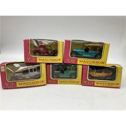 Matchbox - Collector's Mini-Case with twenty-three playworn models; five MOY models Y-3, Y-7, Y-11, Y-12 & Y-13; K101 Battle Kings Sherman Tank; K-15 Super Kings Jubilee Bus; all boxed; two blister packed Jubilee Buses; three 1970s Matchbox catalogues; Dinky Ferrari racing car; and other items