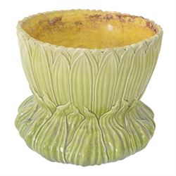 Bretby jardinière, decorated in relief with elongated leaves, together with two others, H29cm 