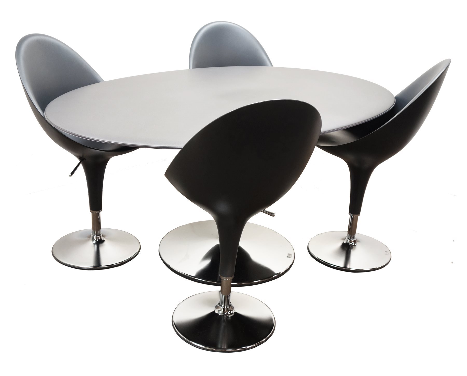 Magis Bombo Anthracite oval dining table, tulip style chrome finish base (W170cm, H76cm,D110cm) and four adjustable egg chairs