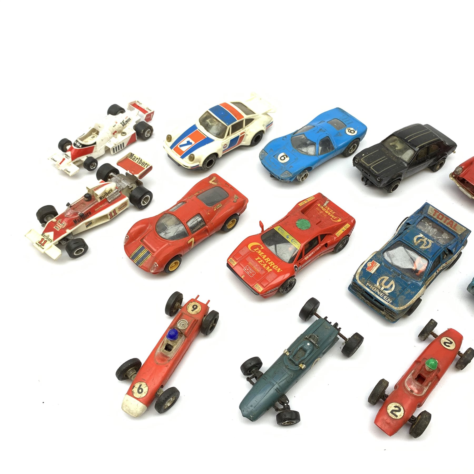 Various makers - twenty slot-racing models by Scalextric, Airfix ...