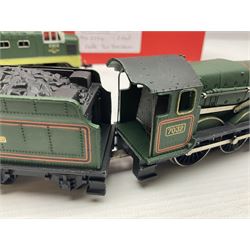 Hornby Dublo - 2-rail - Castle Class 4-6-0 locomotive 'Denbigh Castle' No.7032; and Deltic Type Diesel Co-Co 'Crepello' No.D9012 in BR two-tone green; each in modern unassociated plain red box (2)