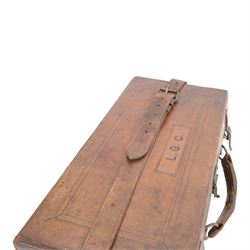 Leather six division shotgun cartridge box with the label of James Woodward, London W47cm