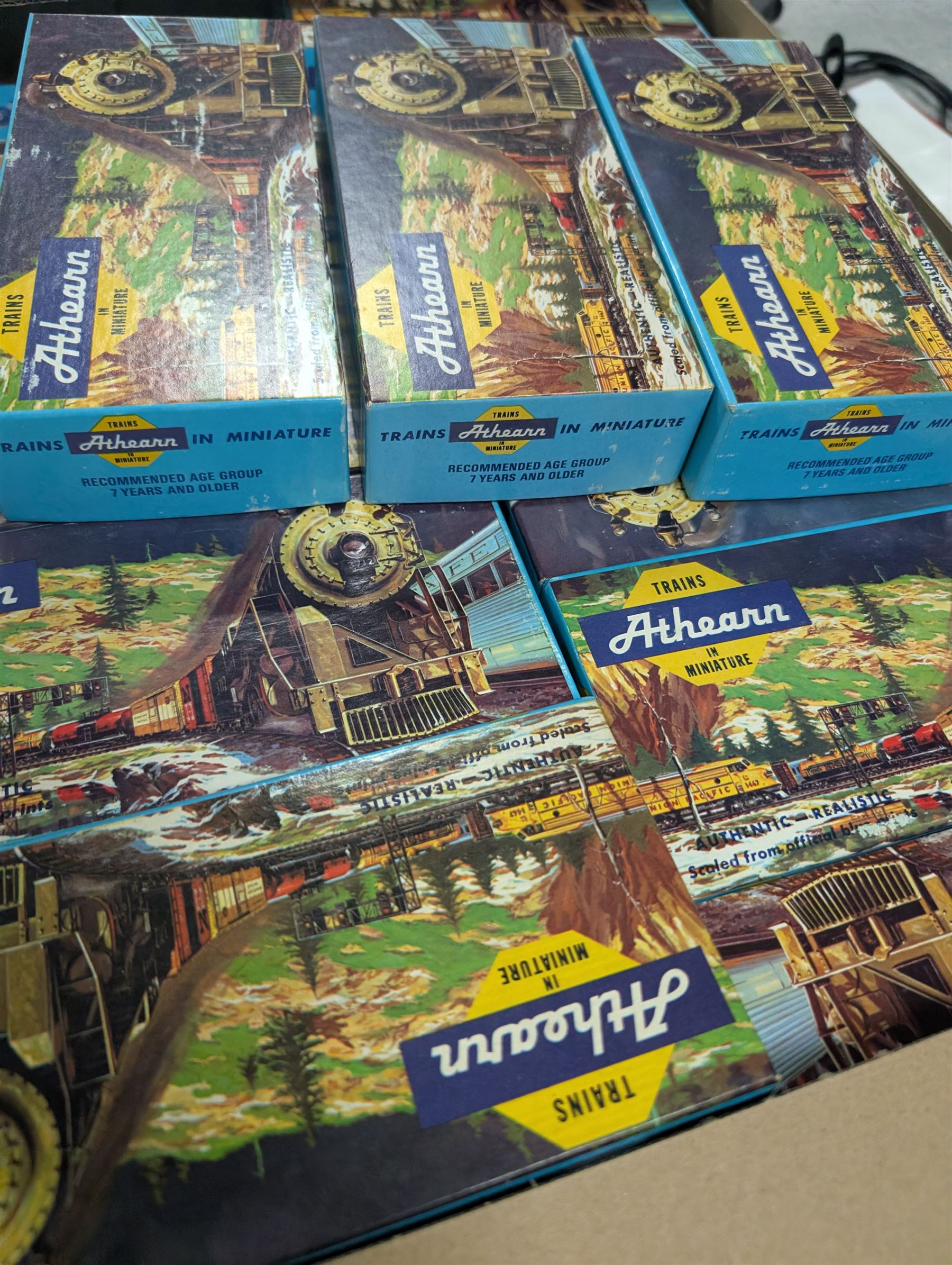 Large collection of HO scale Athearn kit built rolling stock, boxed
