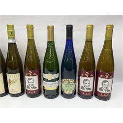 Mixed wine, including Pieroth Blue 2011, Kabinett, Moira's 2009  Reserva, Chai 2011 Bordeaux, etc, various content and proof (31)