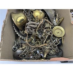 Large quantity of light fitting spare parts and accessories, in two boxes 