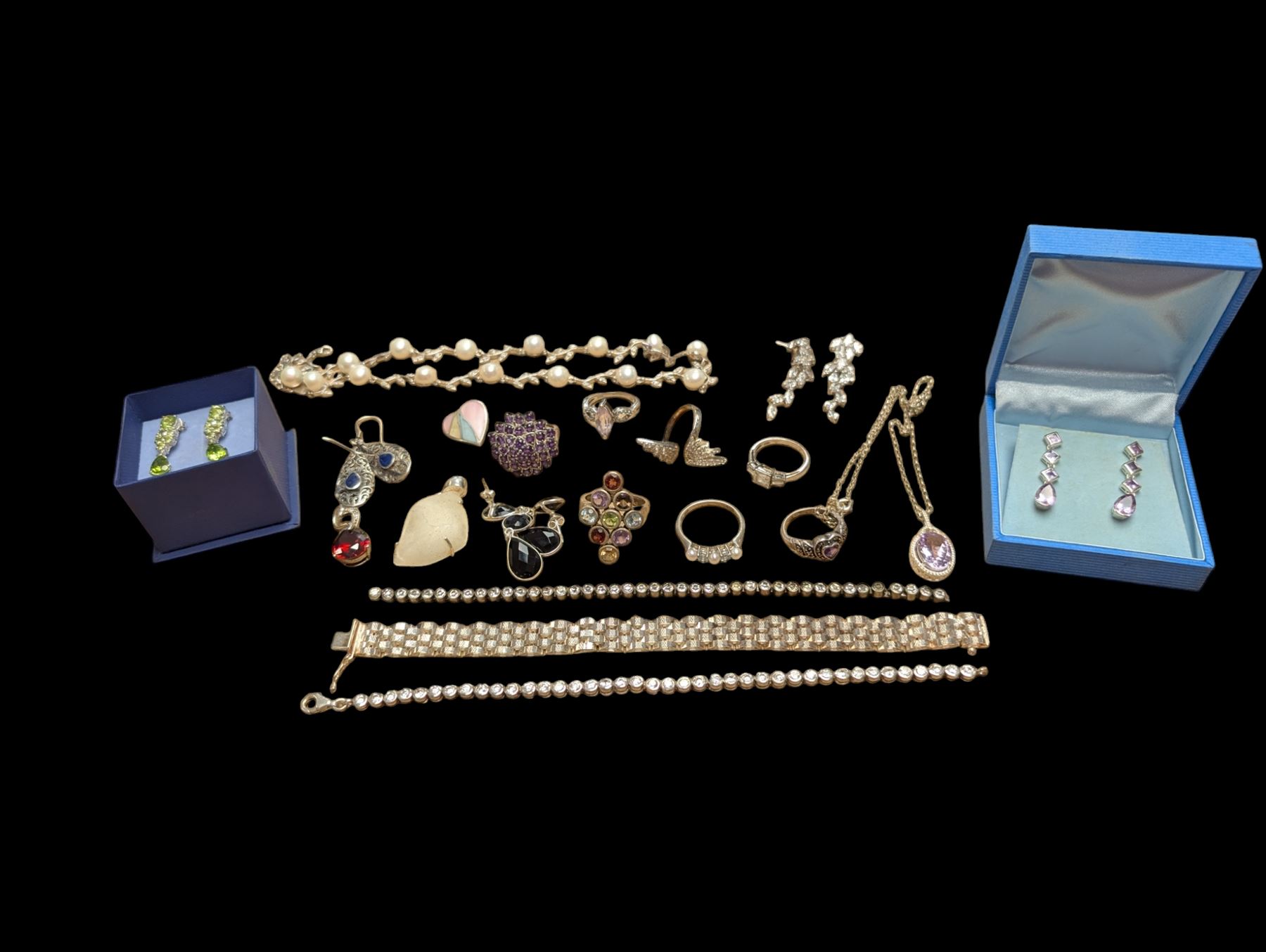 Collection of silver and silver stone-set jewellery, including necklace, earrings, rings, bracelets, etc