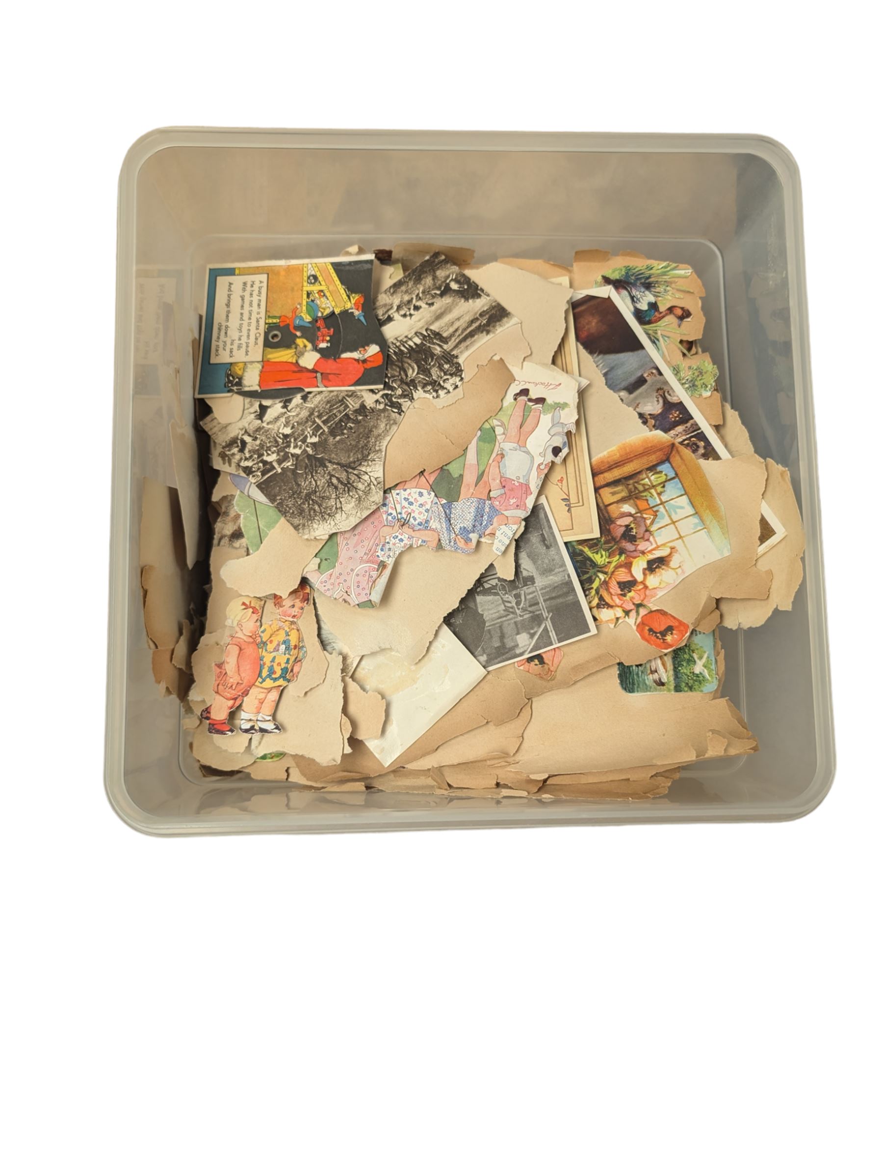 Collection of Victorian and later scrapbook pieces