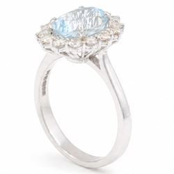 18ct white gold aquamarine and diamond cluster ring, single oval cut aquamarine of approx 2.80 carat, surrounded by fourteen round brilliant cut diamonds, hallmarked, total diamond weight approx 0.60 carat