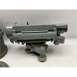 Cooke Troughton & Simms grey painted brass dumpy level in carrying case; and WW2 British .303 Vickers Machine Gun brass Clinometer, stamped 'V.E. 0067' serial No. 2370,  dated 1944 unboxed (2)