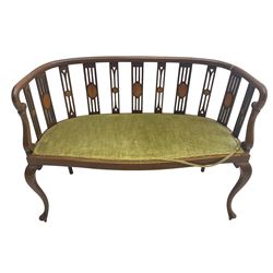 Edwardian inlaid mahogany salon settee or bench, the pierced and inlaid splat back over serpentine front, seat upholstered in laurel green velvet, raised on cabriole supports with satinwood stringing
