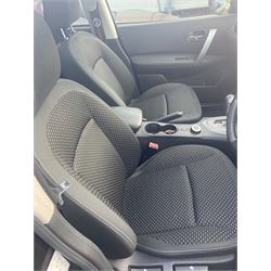 2009 Nissan Qashqai N-Tec 4WD CVT. 5 door hatchback, 4 wheel drive automatic, metallic black, 2 litre petrol, 2 keys, V5 present. Personalised plate BT07 BGT. Service History, New battery fitted. 45,600 miles. Selling on behalf of the executors of a local estate.

Alternative buyers premium rate applies of 10% + VAT. - THIS LOT IS TO BE COLLECTED BY APPOINTMENT FROM DUGGLEBY STORAGE, GREAT HILL, EASTFIELD, SCARBOROUGH, YO11 3TX