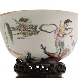 Chinese porcelain famille rose bowl, depicting female figures in a boat, one female seated offering a Lingzhi and a seated female holding out a Ruyi sceptre, against a Anhua ground, the interior with turquoise glaze, red Jiaqing (1796-1820) seal mark beneath, on hardwood stand, D17cm 