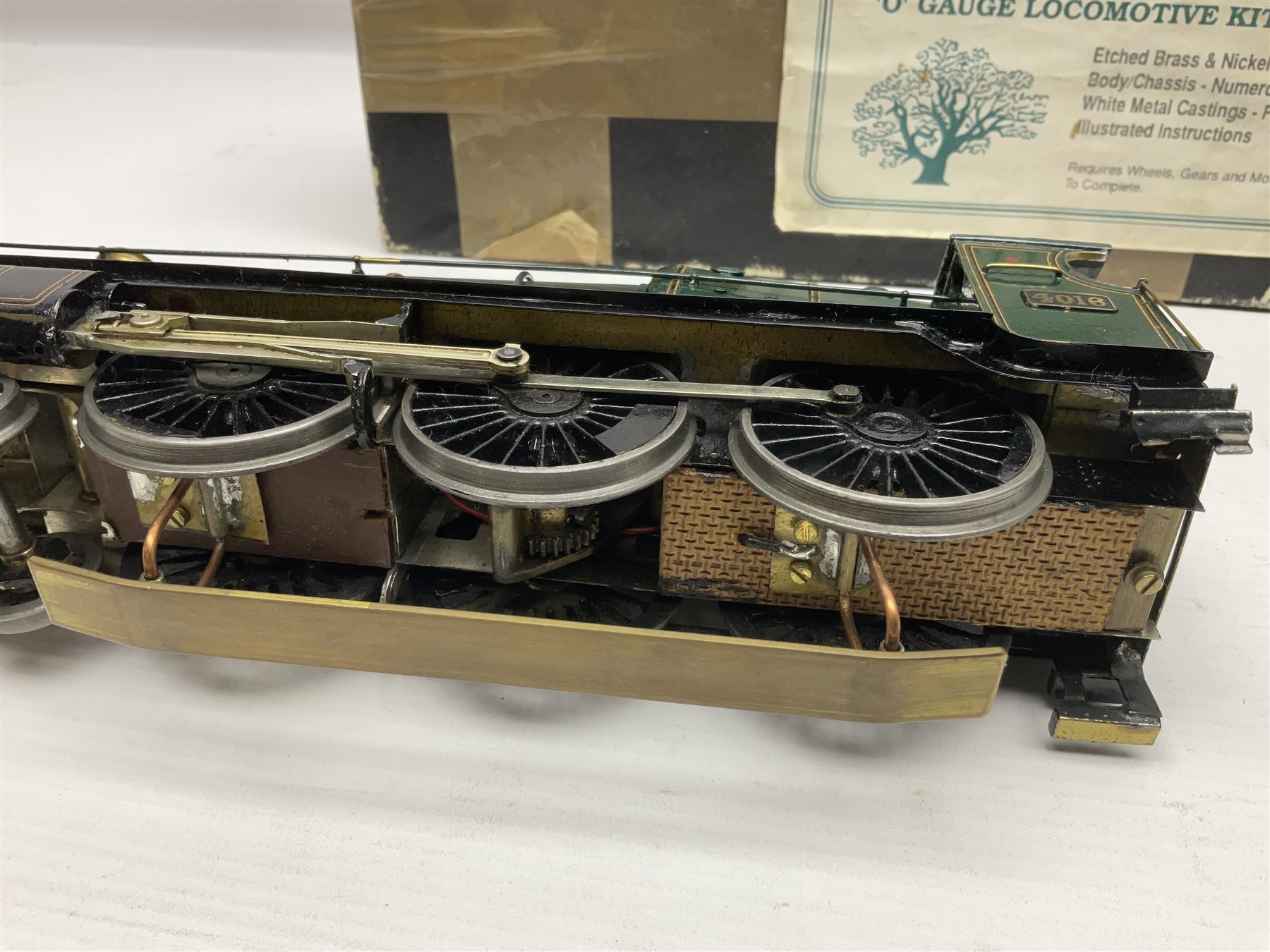 Oakville Kits '0' gauge - constructed and painted Great Western Star Class 4-6-0 locomotive 'Knight of the Golden Fleece' No.4016 and tender; in original kit box with paperwork