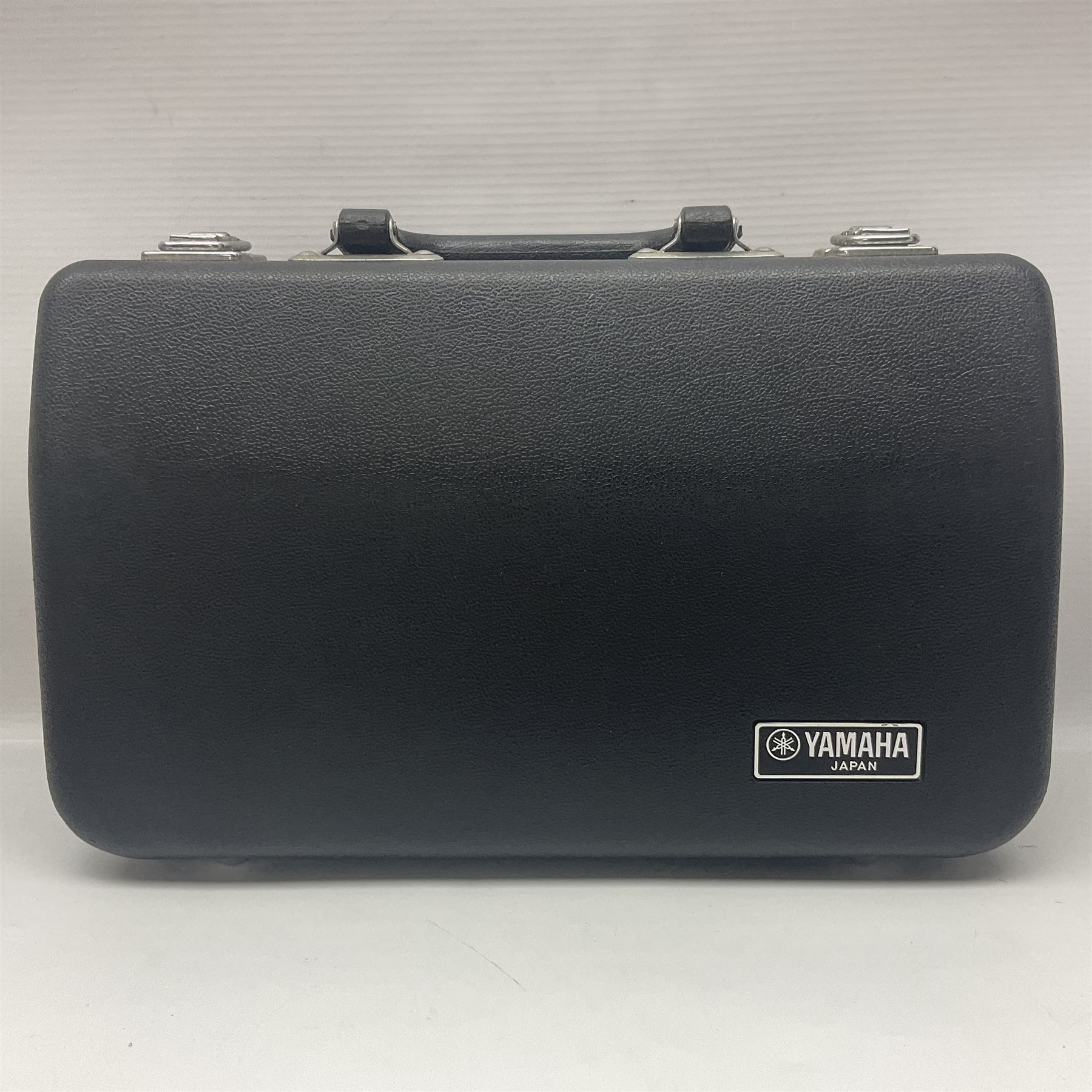 Yamaha 26II five-piece clarinet, serial no.027761; in fitted case with accessories