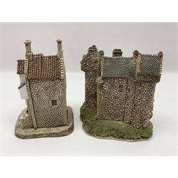 Four Lilliput Lane models from the Scottish Collection, to include Eilean Donan Castle, Claypotts Castle, John Knox House and Stockwell Tenement, all boxed 