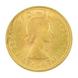 Queen Elizabeth II 1957 gold full sovereign coin