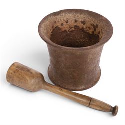 Early 19th century cast iron mortar, with turned wooden pestle, mortar H18, D23cm 