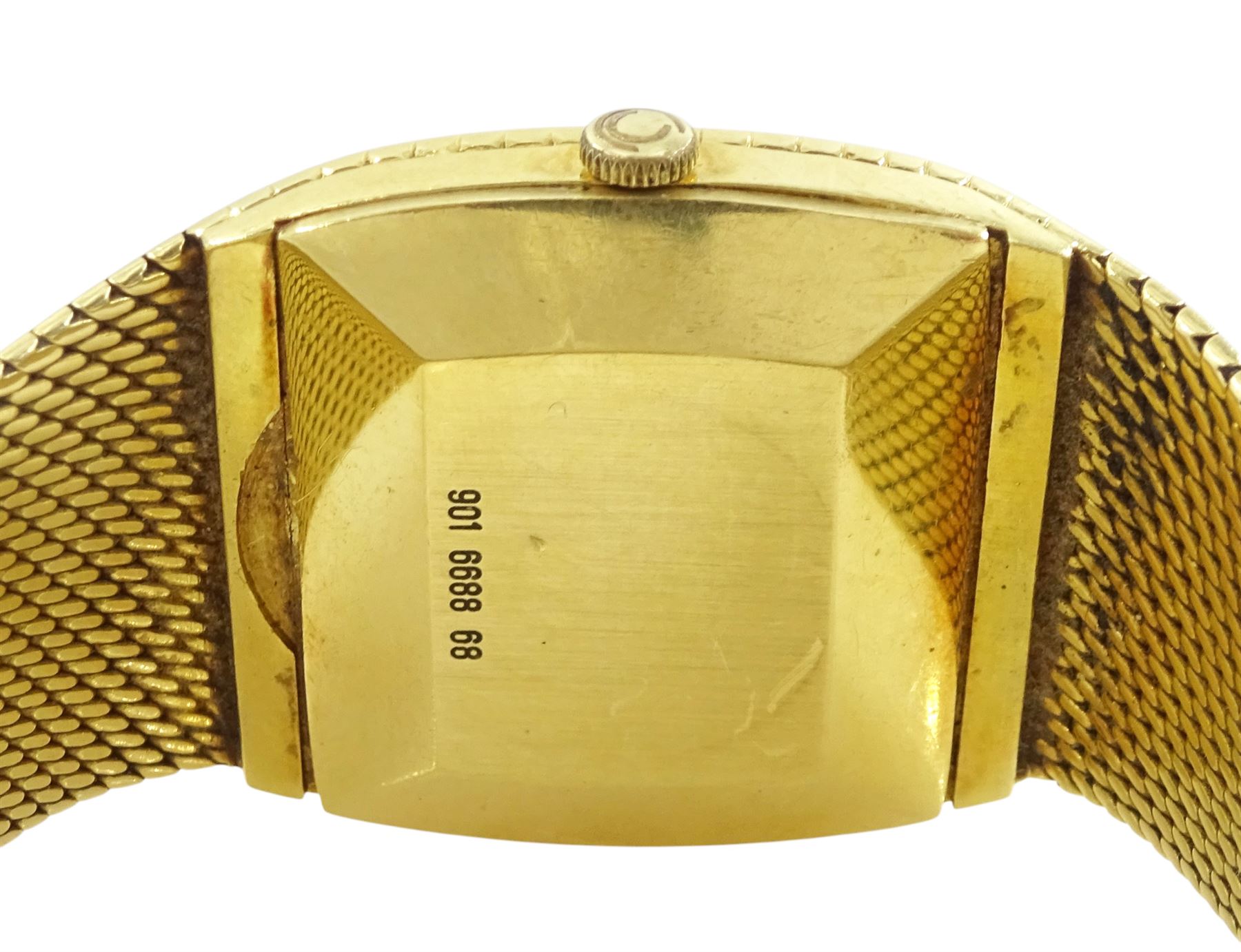 Certina Mayfair gentleman's 18ct gold automatic wristwatch, champagne dial with baton hour markers, Helvetia hallmark, on integral 18ct gold bracelet, stamped 750