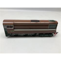 KR Models '00' gauge - GT3 locomotive, in the original box