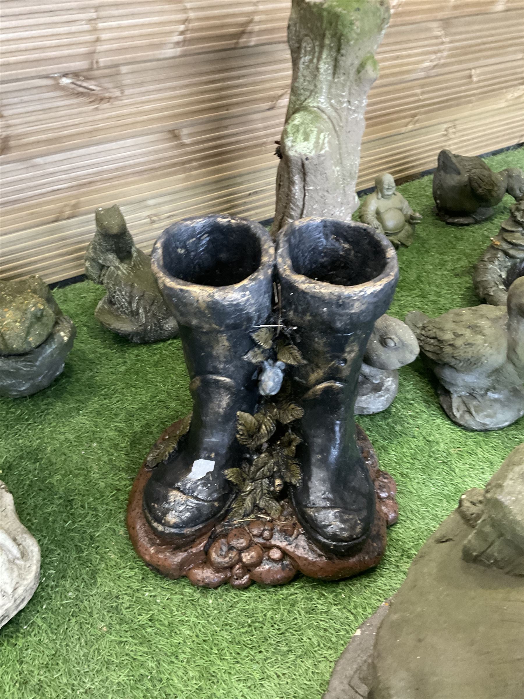 Large quantity of cast stone garden ornaments  - THIS LOT IS TO BE COLLECTED BY APPOINTMENT FROM DUGGLEBY STORAGE, GREAT HILL, EASTFIELD, SCARBOROUGH, YO11 3TX