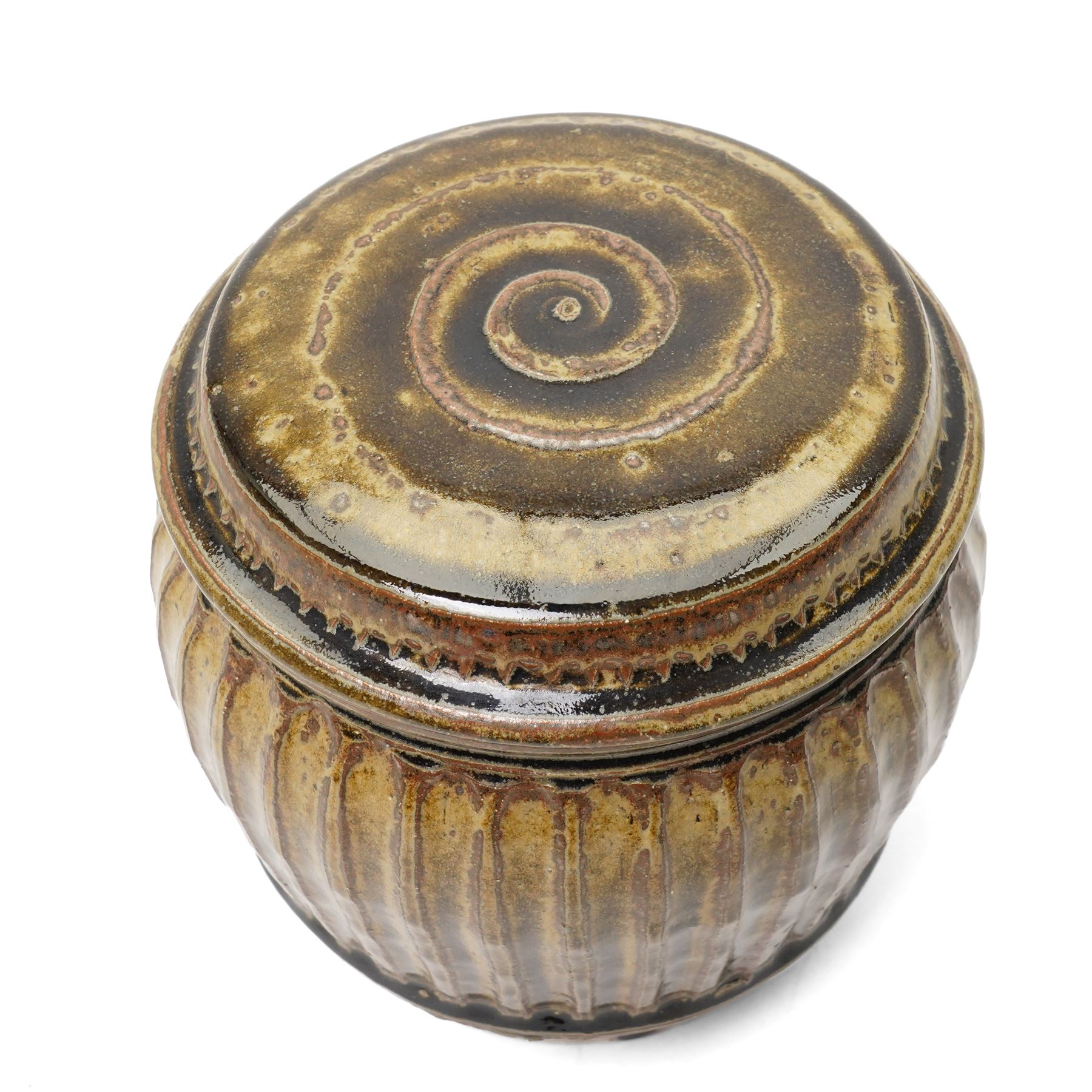 Mike Dodd (1943-): Covered studio pottery storage jar, of fluted barrel form, impressed marks to foot, H20cm 
