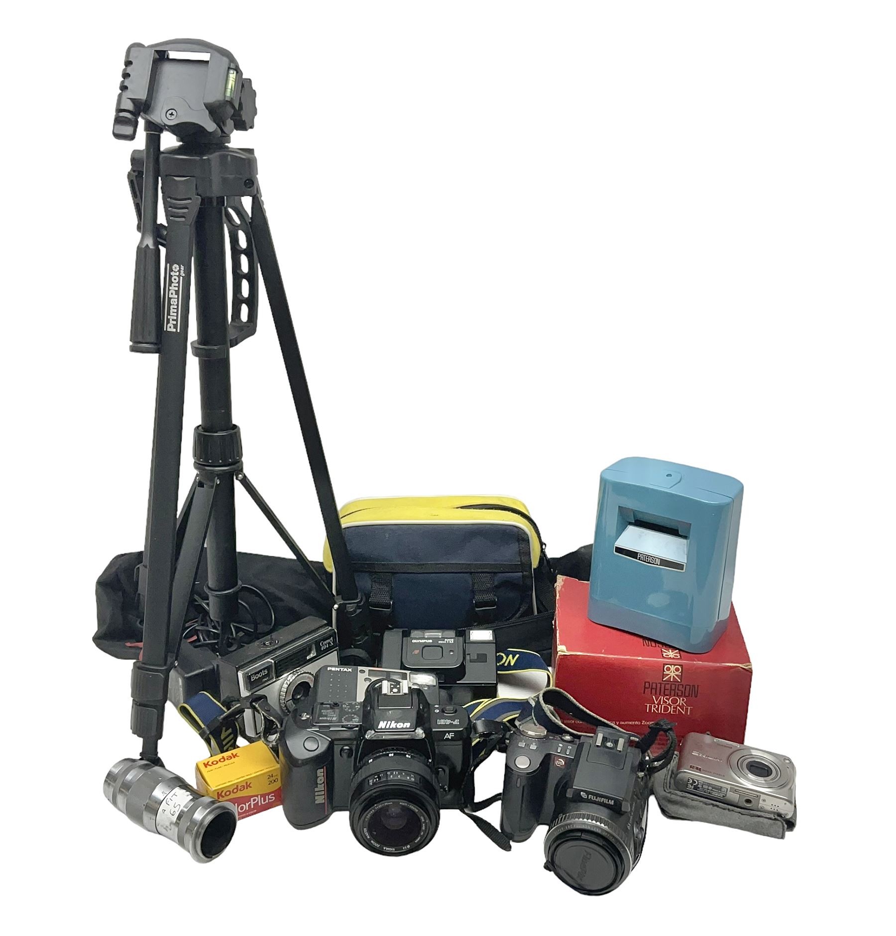 Collection of cameras, including Nikon F401 AF camera body, serial no 2111407, with Sigma Zoom Master 1:3.5-4.5 f=35-70mm lens, Fujifilm camera body etc 