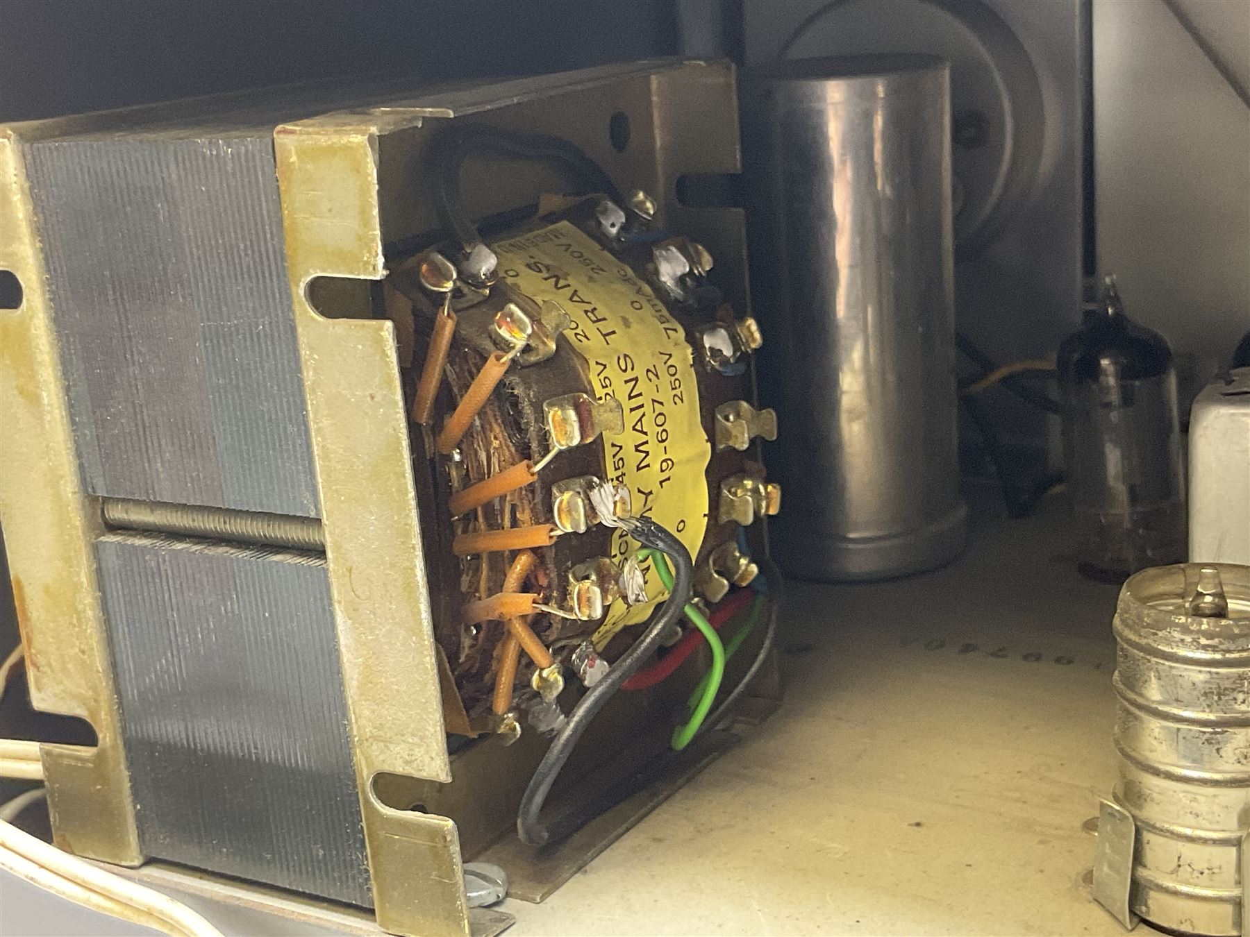 Late 1960s Hallicrafters SX-130 amateur communications receiver, in grey case, W49cm D25cm H20cm