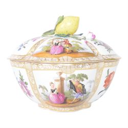 19th century Helena Wolfsohn for Dresden quatrefoil lidded bowl and stand, the panels decorated with figures in landscapes and floral sprigs, with a lemon finial to the lid, H18cm 