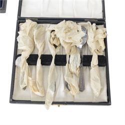 Cased silver plated canteen, tea knives and spoons