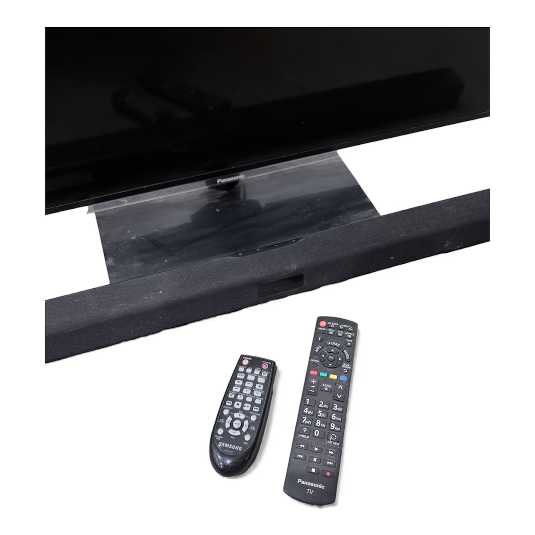Panasonic TX-L42E6BK 42 inch flatscreen TV with Samsung soundbar