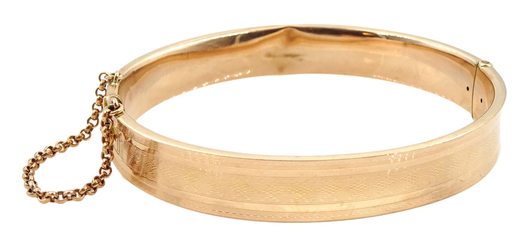 Early 20th century 9ct rose gold hinged bangle approx, Chester 1913, approx 10.7gm