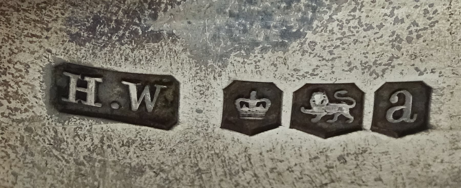 Two silver vases by Charles Edwards, London 1902, set of six teaspoons and sugar tongs by Lee & Wigfull, Sheffield 1918 cased, silver clover leaf bon bon dish by Henry Matthews, Birmingham 1903 and a hallmarked silver lidded box, weighable silver approx 6.9oz 