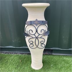 Graduating pair concrete effect square planters (largest - 34cm x 34cm, H71cm), and a tall garden urn planter with scrolled metalwork mount (H93cm) - THIS LOT IS TO BE COLLECTED BY APPOINTMENT FROM DUGGLEBY STORAGE, GREAT HILL, EASTFIELD, SCARBOROUGH, YO11 3TX