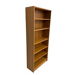 Open bookcase fitted with five shelves