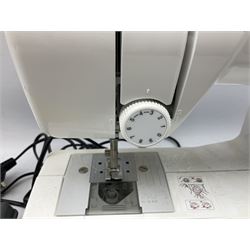 Brother LS14 sewing machine, with foot pedal and power cable, H30cm