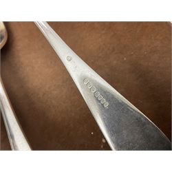 Twelve place setting canteen of cutlery by Lee & Wigfull Ltd, cased in an oak  chest, with key, meat carvers are missing, H18cm, L44cm 