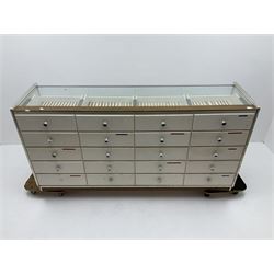 Mid 20th century vintage haberdashery shop display/serving counter, fitted with twenty drawer trays