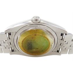 Rolex Oyster Perpetual Datejust gentleman's stainless steel automatic wristwatch, circa 2006 / 2007, Ref. 116200, serial No. Z407519, salmon pink dial with Roman numerals, on Rolex Jubilee bracelet with fold-over clasp, boxed with papers