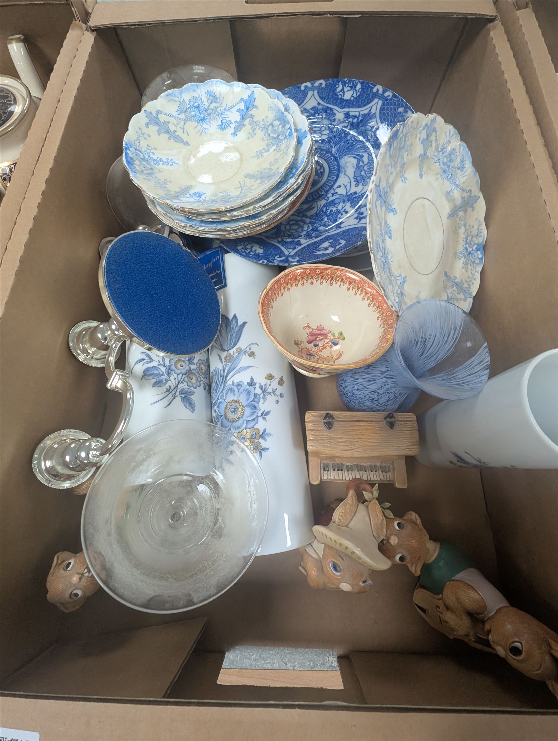 Royal Stafford part tea service, transfer printed Chinese blue and white plate, Pendelphin figures, Kundo clock, etc in three boxes