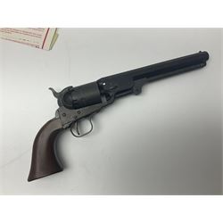 Modern Replica Models Japan non-firing copy of an 1851 Navy percussion cap revolver, .36 cal, boxed with paperwork, L31cm
