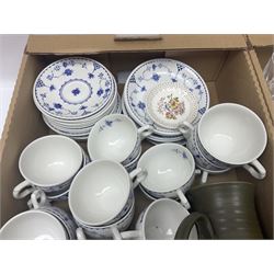 Masons and Furnival Denmark pattern blue and white tea wares, together with a Royal Worcester trinket box, Leedsware bowl and other ceramics and glassware, in four boxes