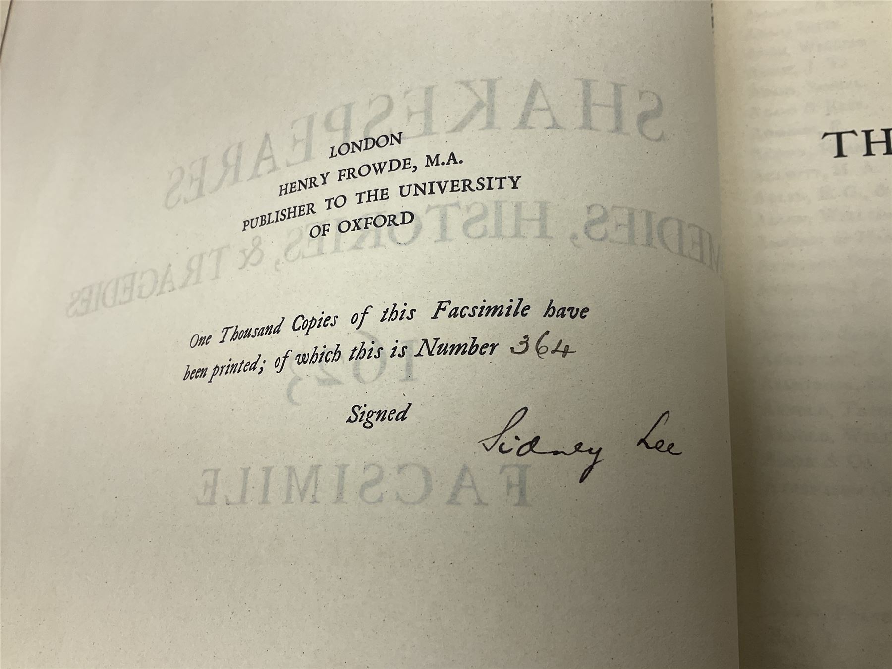 Shakespeare (William), Shakespeares Comedies, Histories, & Tragedies, 364/1000 signed by Sidney Lee, original ful reversed calf and ties, folio, Oxford, Clarendon Press, 1902
